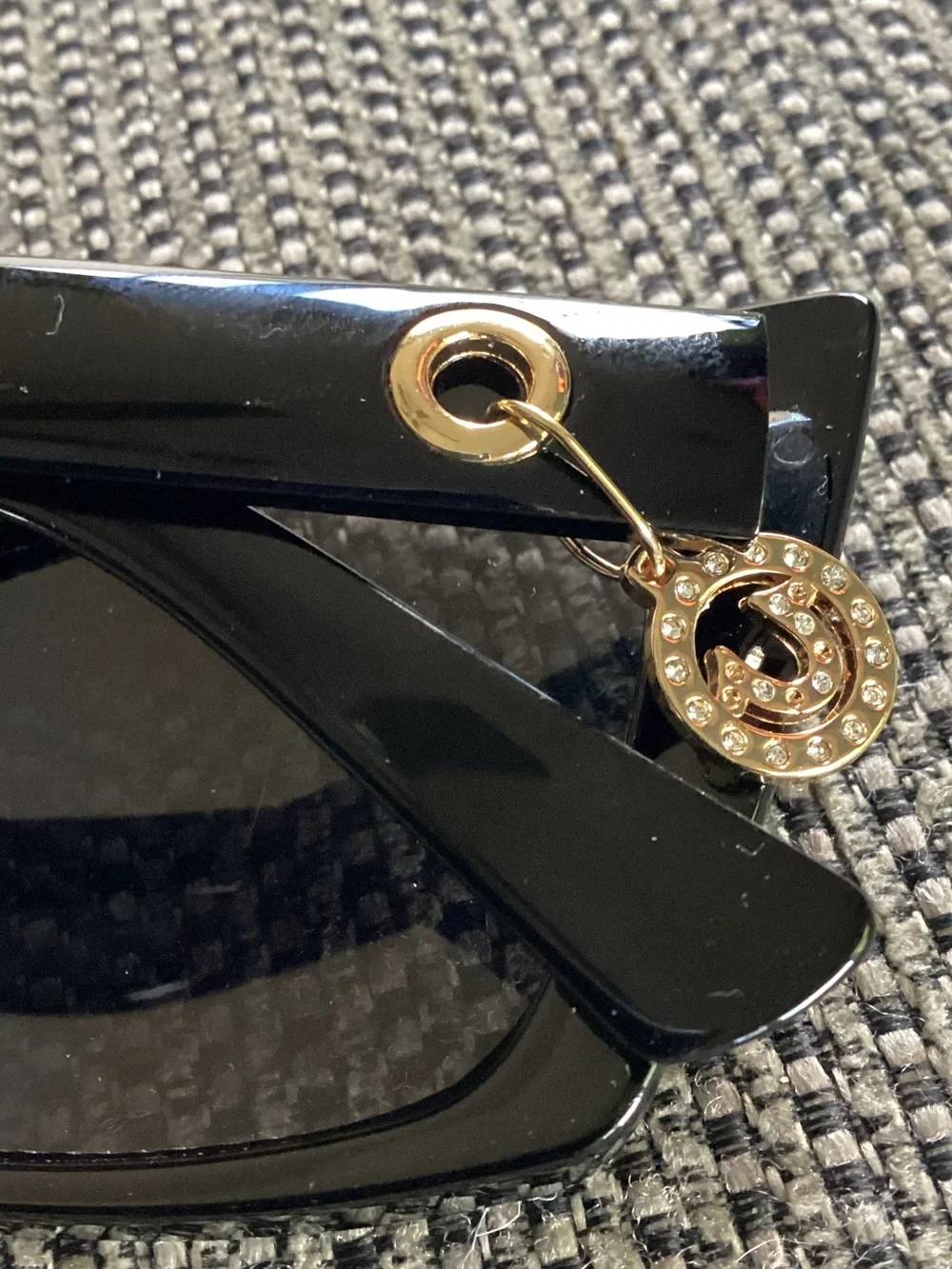 True Religion Women’s Sunglasses Cat Eye Roxy Big & Bold Black Dangling Charm